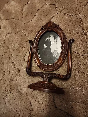 Vintage Victorian Ornate Oval Swivel Tilt Picture Frame • $43