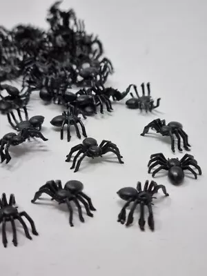 70 X Mini Spiders Set Creepy Crawlies Table Setting Spider Halloween Decoration • £3.49