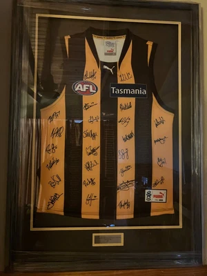 $200 • Buy AFL Hawthorn Signed Jersey 2011 Finals Team