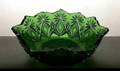 EAPG Antique U. S Glass No. 15046  VICTOR  Large 8.5-Inch Green Bowl SHOSHONE • $6.50