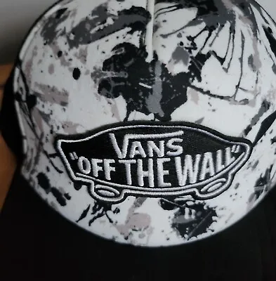 Vans Off The Wall Trucker Classic Patch Baseball Cap One Size VGC • £20
