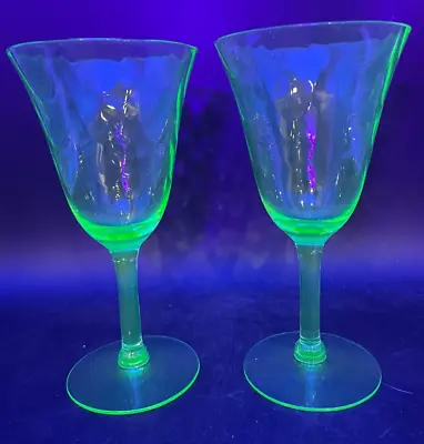 2 Vintage Green Vaseline Uranium Depression Wine Glass Goblet Stemware 6.75  • $34.99