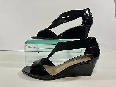Womens Ellen Tracy Ivan Barely Worn Black Patent Leather Wedge Rear Zip Heels 7M • $19.99