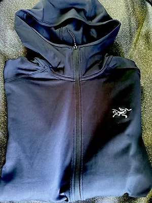 NWT- Arc'teryx Kyanite Hoody M Sz L« Black » ». New And Genuine. • $145.37