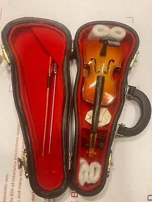 VTG 5 1/2  REPLICA MINI WOODEN VIOLIN And BOW W HARD BLACK CASE NEW MINT!! • $19.99