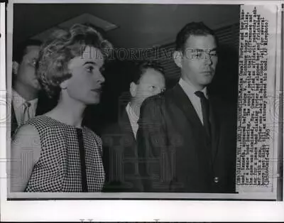 1965 Press Photo Marina Oswald Porter And Her Husband Kenneth In Dallas Texas • $19.99