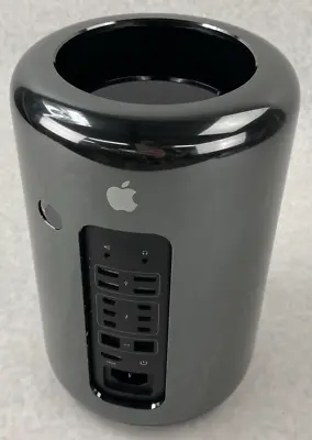 Mac Pro 2013 2.7GHz Xeon 12 Core 32GB RAM 500GB SSD FirePro D700 Os12.7 • $450