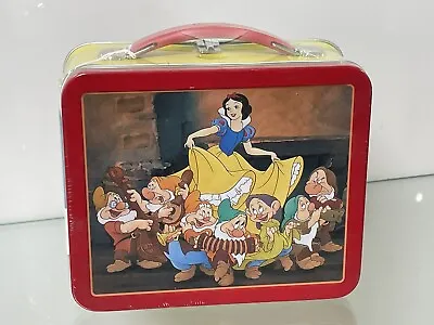 Vintage NEW  Hallmark Walt Disney Snow White And The Seven Dwarfs Mini Lunch Box • $20