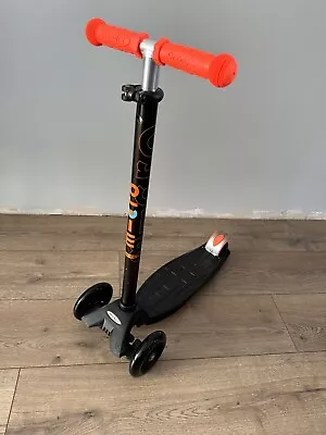 Maxi Micro Scooter Black/orange • £49