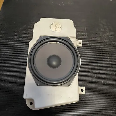 W124 300ce E320 Cut Woofer Door Speaker Right Front 1248202202 / 1248200802 • £153.87