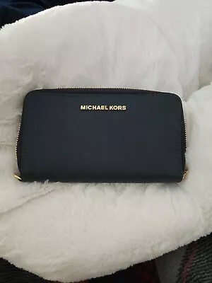 Michael Kors Jet Set Travel Travel Continental  Leather  Wallet Navy • $36.50