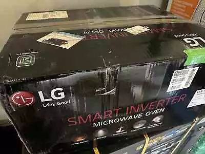 Microwave LG LMC1575SW Smart Inverter • $50