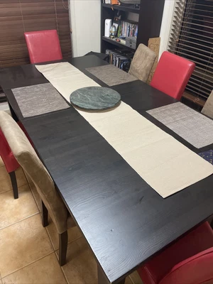$100 • Buy Dining Tables And Chairs Used