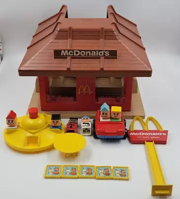 Playskool Familiar Places McDonalds PlaySet Restaurant Figures Tray's • $149