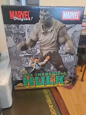 Diamond Select Marvel Incredible Hulk Limited Edition Statue - New & Sealed • £80