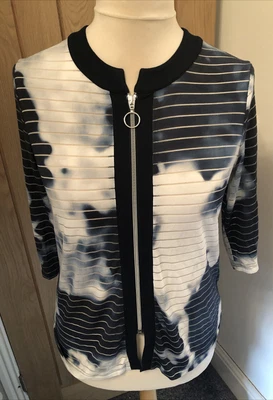 £15 • Buy Doris Streich Zip Up Top Size 12 Blue & White