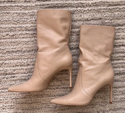 $25 • Buy Stiletto Boot Size 39 Beige Leather Zara