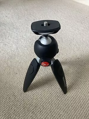 Manfrotto MTPIXI-B Pixi Mini Tripod With Handgrip For Compact System Cameras... • £10