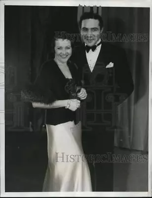 1933 Press Photo May English And Max Baer At Premier Of  I'm No Angel  Hollywood • £28.81