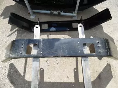 Mack Ct713 0 Bumper Assembly Front 2824059 • $447.50