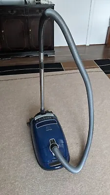 Miele Cat & Dog C3 Cylinder Vacuum Cleaner *high Wattage 890.w Motor!* • £120