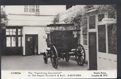Kent Postcard - Coaching Courtyard The Royal Victoria & Bull Dartford   U926 • £2.39