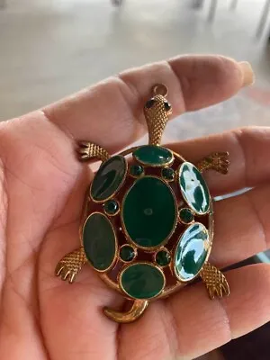 Vintage Gold-tone Large Green Turtle Pendant With Jems Estate Find • $14.99