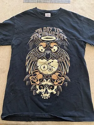 A Day To Remember Owl Clock Shirt Size Small • $20