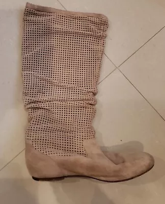 UGG AUSTRALIA Sz 8 Tan Abilene Suede Perforated Slouch Boots # 1947 • $35