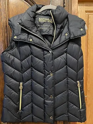 Michael Kors Woman M/M Black Down Puffer Hood Gold Zip Winter Snow Vest • $49.99