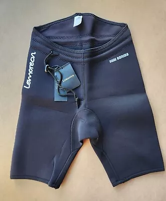 Lemorecn Mens Womens Wetsuit Shorts 3mm Neoprene Swimming Paddle Surf Sz Small • $20