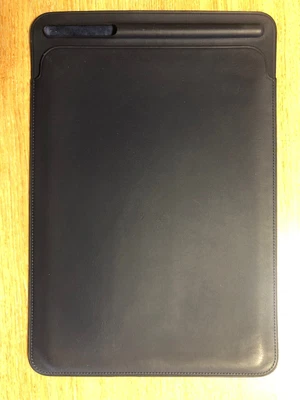 £15 • Buy Apple Leather Sleeve For 10.5inch IPad Pro - Midnight Blue