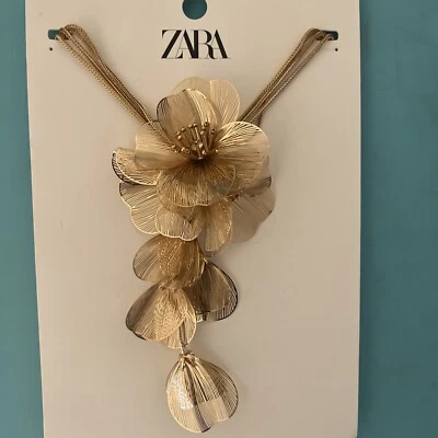 $44.75 • Buy Zara Cascading Flower Necklace New In Package