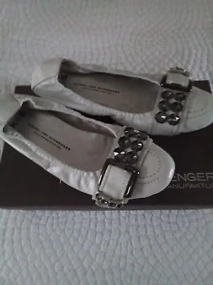 Kennel And Schmenger White Shoes • £20