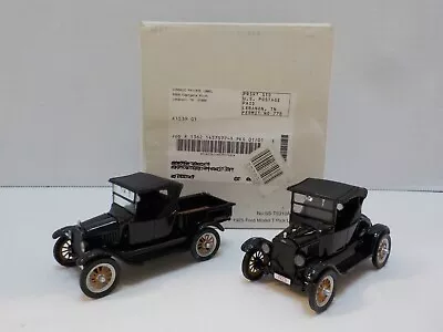 P 1925 Ford Model T Pick Up And A Coupe 1:32 National Motor Museum • $11.99