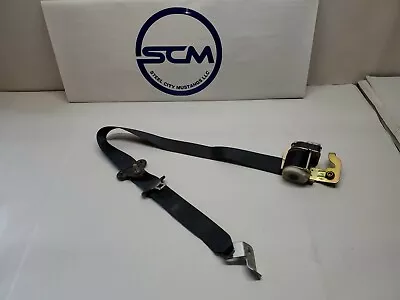 1996 97 98 FORD MUSTANG COUPE REAR SEAT BELT LH DRIVER Black OEM • $26.99