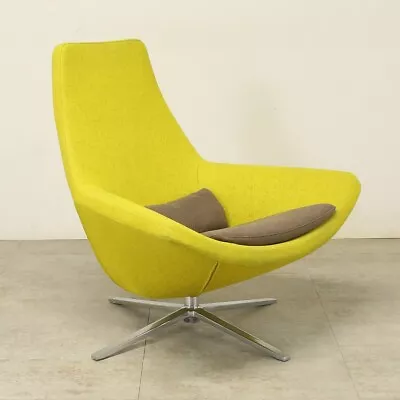 B&B Italia Metropolitan ME100 Mustard/Grey Swivel Lounge Chair With Grey Seating • £900