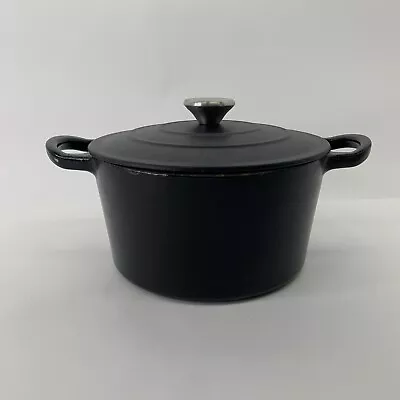 CROFTON  Black Professional  OVAL Cast Iron  POT  23 X 12 Cm • $70