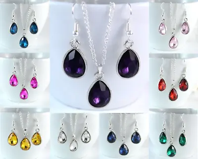  Small Tear Drop Silver Tone Faceted Acrylic Crystal Necklace & Earring Set • £2.99