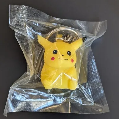 Pikachu Squishy Keychain Factory Sealed 1999 Pokémon Kellogg's Sasco Inc • $15