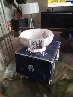 £8 • Buy Aynsleys Mackintosh Sweet Bowl.