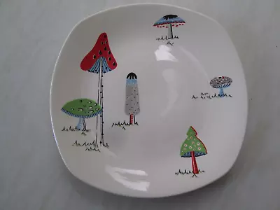 Midwinter Small Dinner Plate In The Toadstool Design • £20