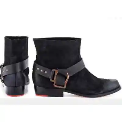 Joe’s Saki Black Leather Distressed Ankle Chelsea Pull On Booties Size 10M • $26.99