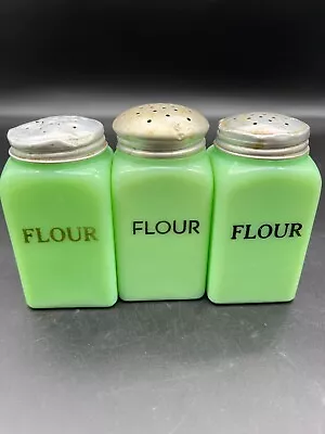 Jadite-Jadeite McKee Square Flour Shaker • $80