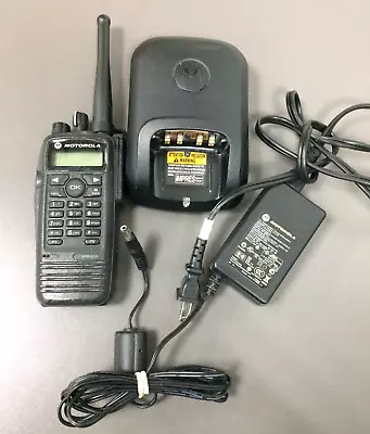 MOTOROLA XPR6550 VHF 5W 1000 CH DIGITAL Antenna Charger FREE PROGRAMMING • $285