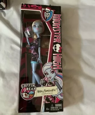 Monster High Coffin Bean Abbey Bominable Doll - Daughter Of The Yeti BNIB 2013 • $50