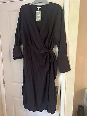 H&M Black Wrap Dress Size XL 18 20 New Midi • $6.22