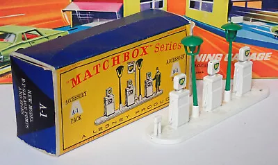 Matchbox Accessory Pack A-1 BP Garage Pumps Near MINT In Fairly Good Box • £11.26