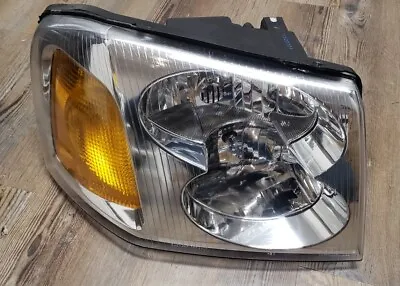 Headlight Headlamp Passenger Side Right RH NEW For GMC Envoy 2002-2009 • $84.99