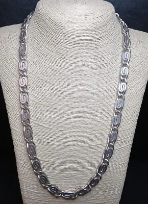 Vintage Signed MONET Chain Necklace Silver Tone. 10569 • $22.99